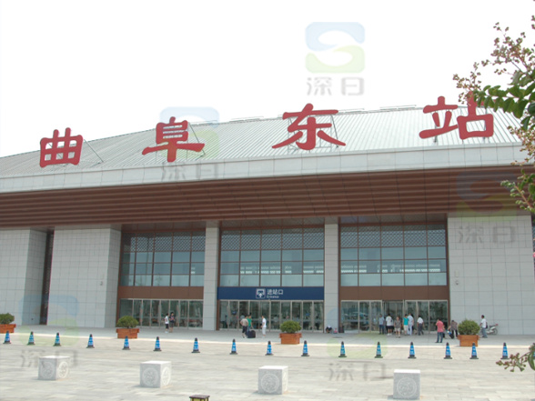 1. 美深日人在路上，十二月新岁将至，愿安静美好常在！976.jpg