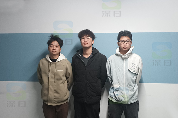 1. 美深日人在路上，十二月新岁将至，愿安静美好常在！1339.jpg
